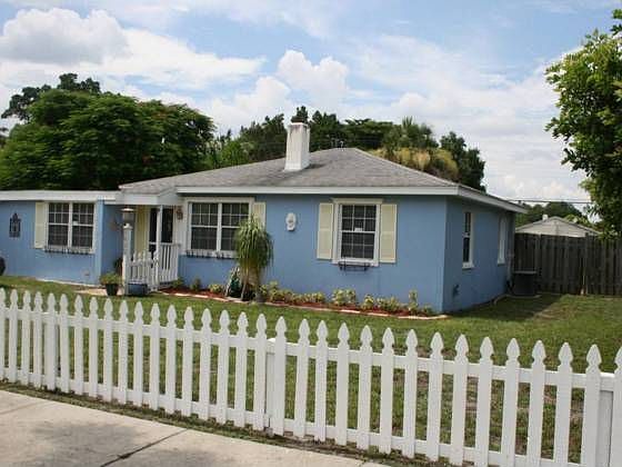 1st image of 1657 Braman Ave
