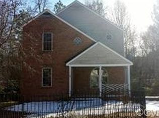 1608 Danhurst Dr, Midlothian, VA 23113