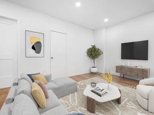 428 East 14th Street image 1 of 8
