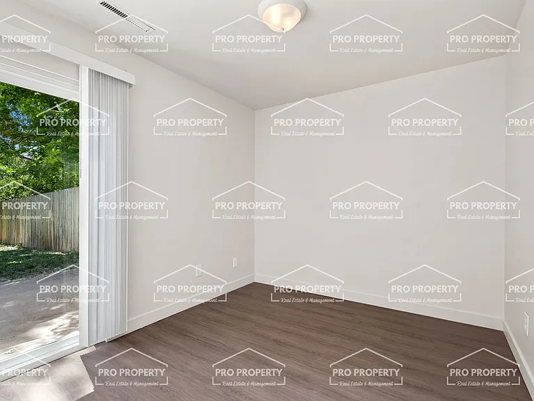 2576 Gilpin Ct — Photo 6