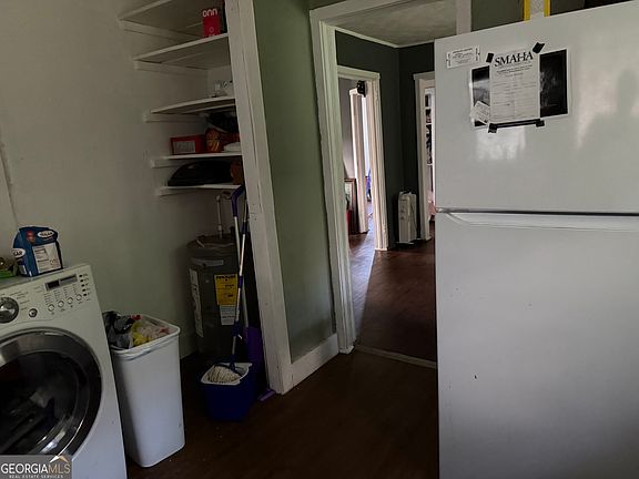 4th image of 1114 Stephens St
