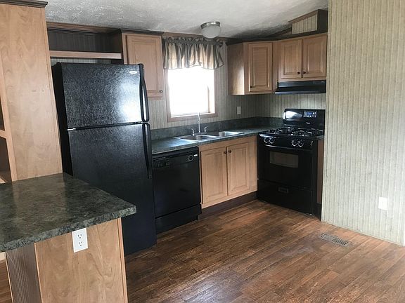 5th image of 525 Riverleigh Ave Unit A16