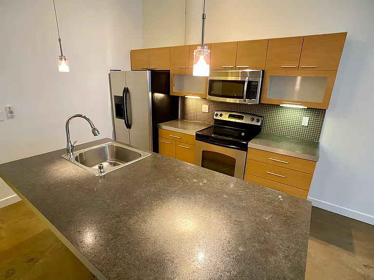 Central Park Lofts — Photo 42