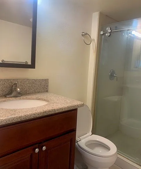 1012 W Trenton Way — Photo 5