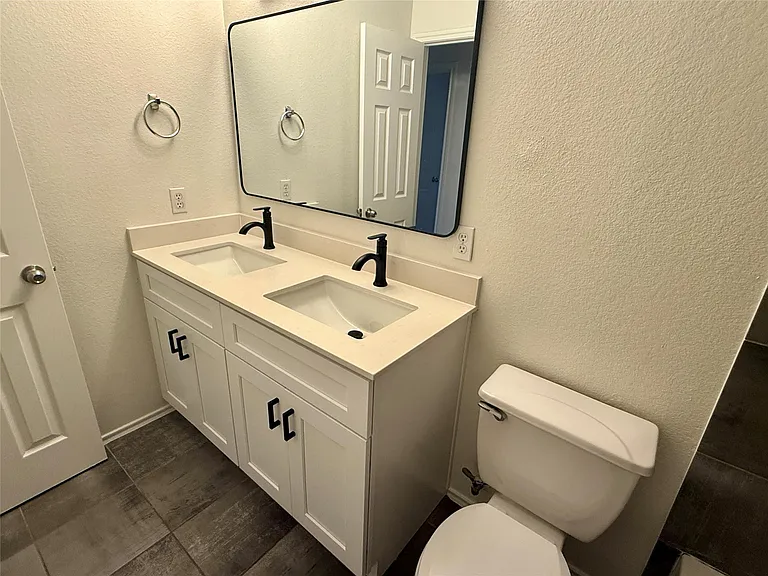 203 Northern Trl — Photo 24