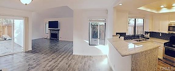2nd image of 2524 Elden Ave