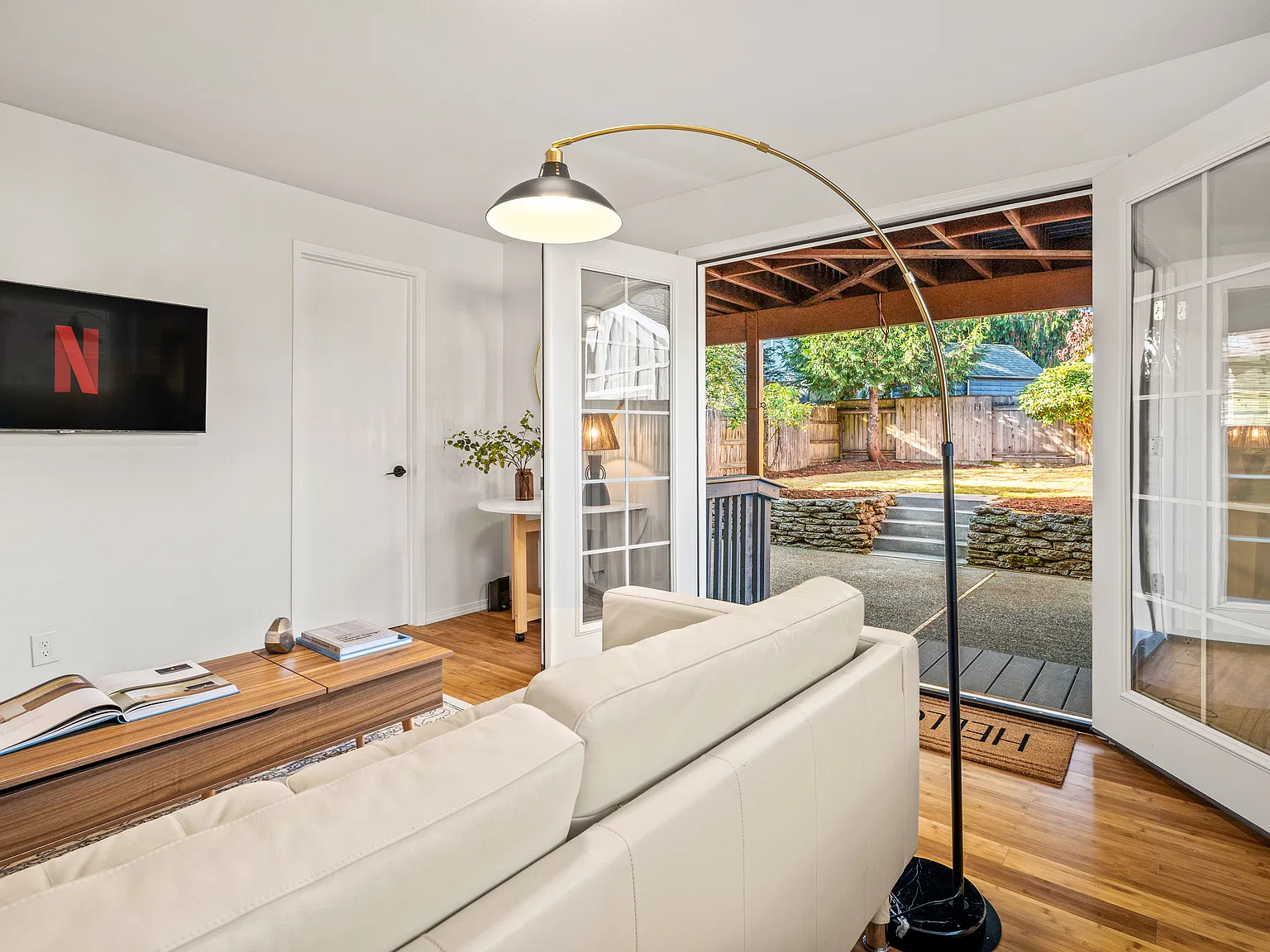 2 bed, 667 sqft, $2,495 — Photo 2