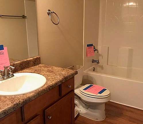 4th image of 13820 Windwood Ct