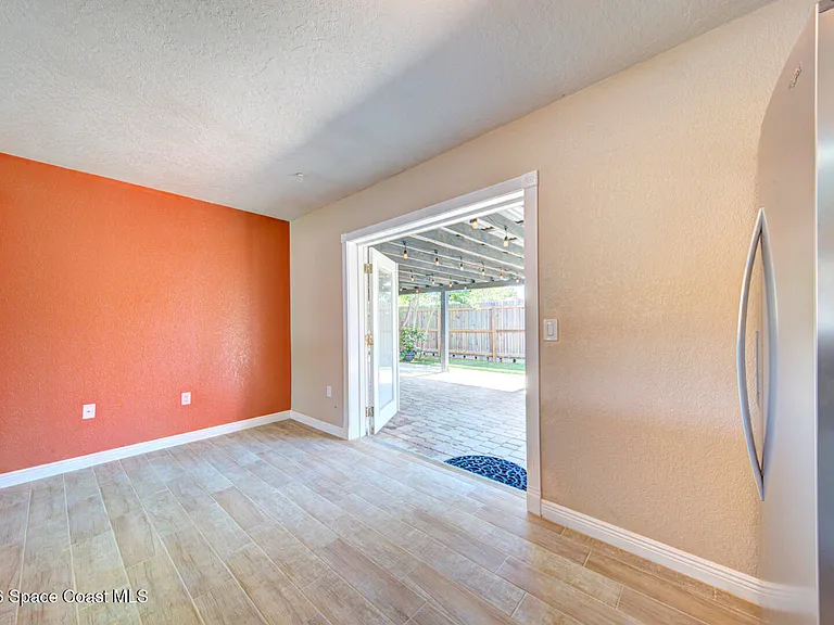 2610 Via Napoli Ct — Photo 13