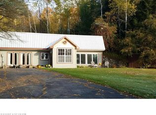 410 New Vineyard Rd, Farmington, ME 04938