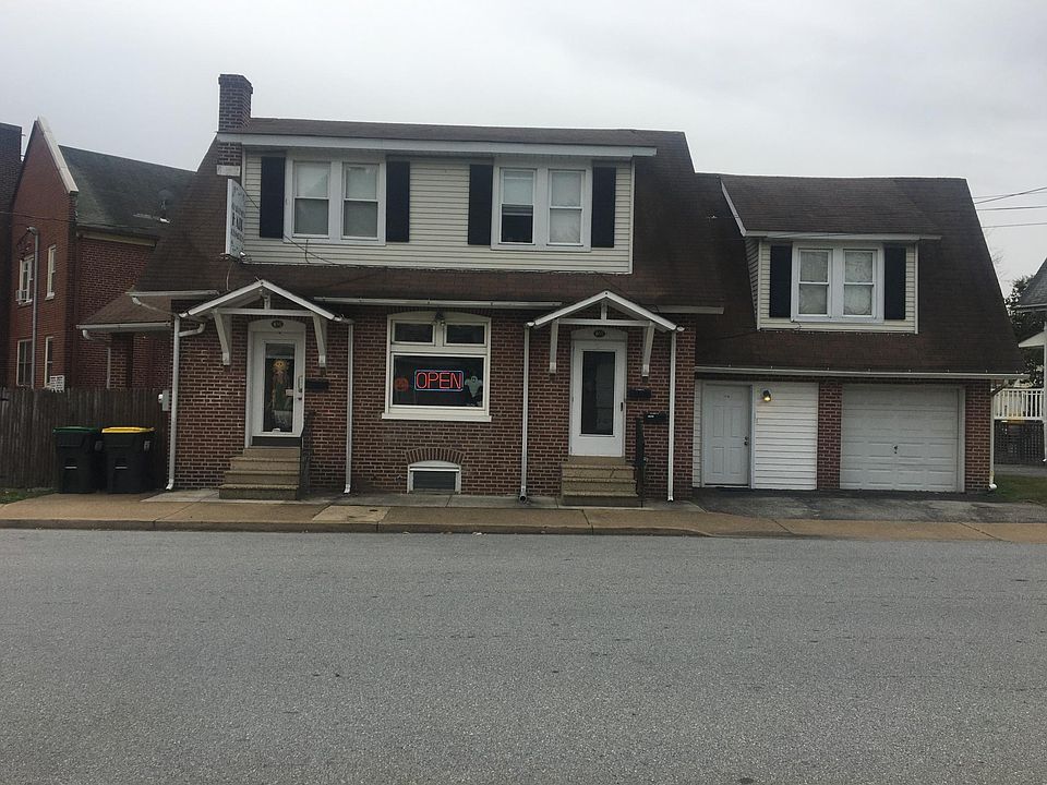 1st image of 6 1/2 Lorewood Ave #B