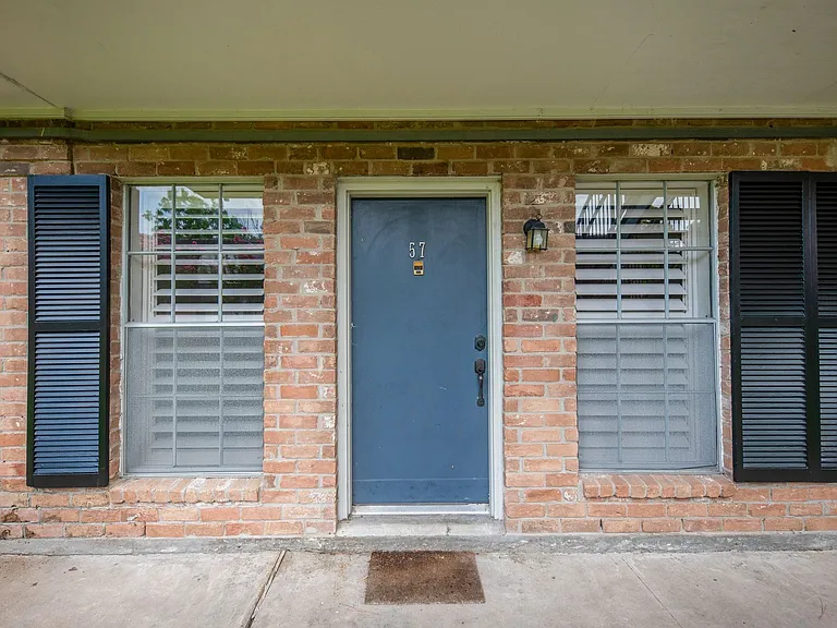 9015 Gaylord Dr #57 — Photo 32