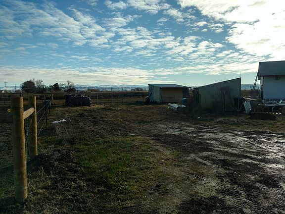3rd image of 4435 W Idaho Blvd