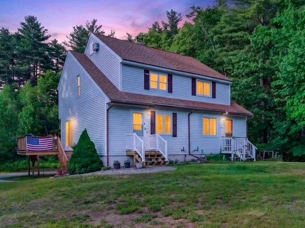 24a Fairway Road, Londonderry, NH 03053