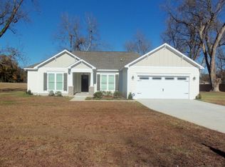 348 Buck Run Dr, Leesburg, GA 31763