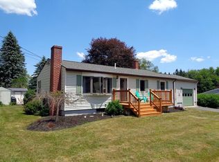 12 Adams Dr, Brimfield, MA 01010