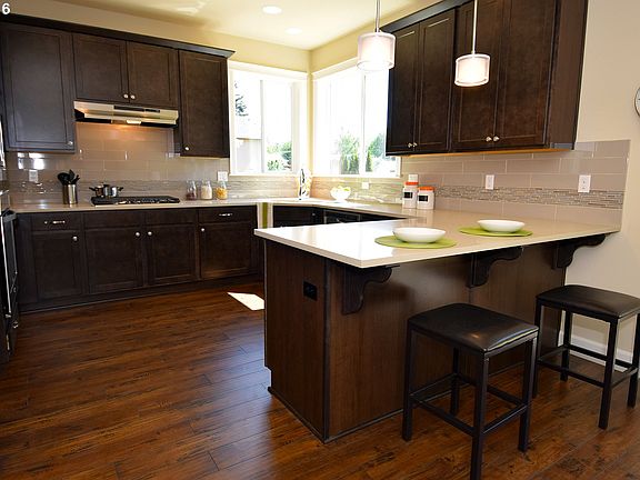 2nd image of 12816 SW King Pl