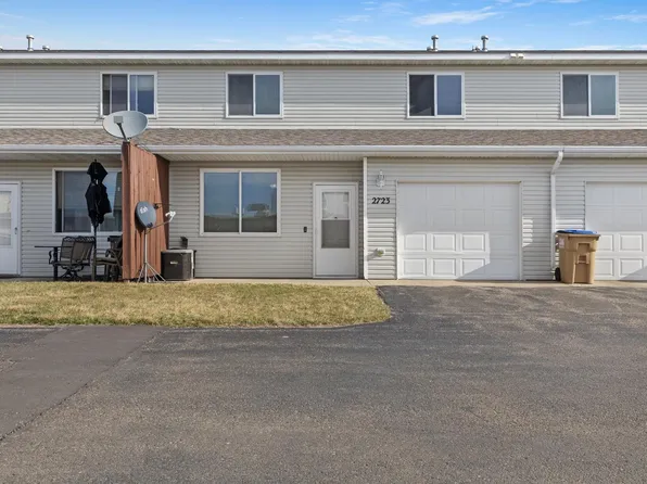2723 N Broadway, Minot, ND 58703