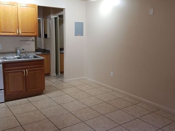 4th image of 100 Pulsipher Ln Unit 7223