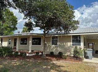 1986 Doc Lindsey Rd, Fort Meade, FL 33841