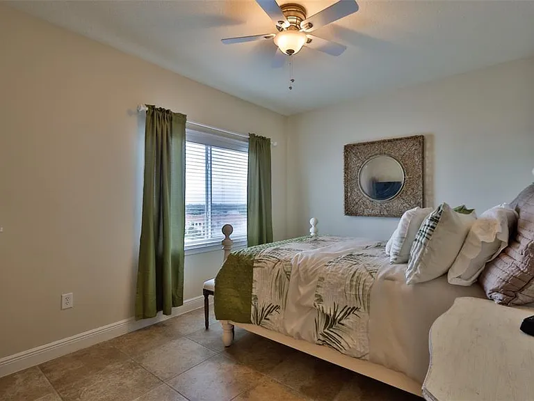 2801 Hill St #502 — Photo 14
