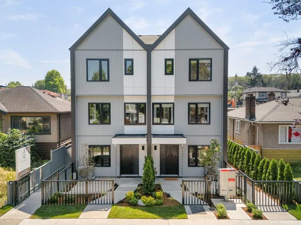 2240 E 40th Ave #5, Vancouver, BC V5P 1J5