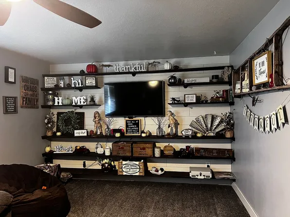 235 W 300 S, Monroe, UT 84754