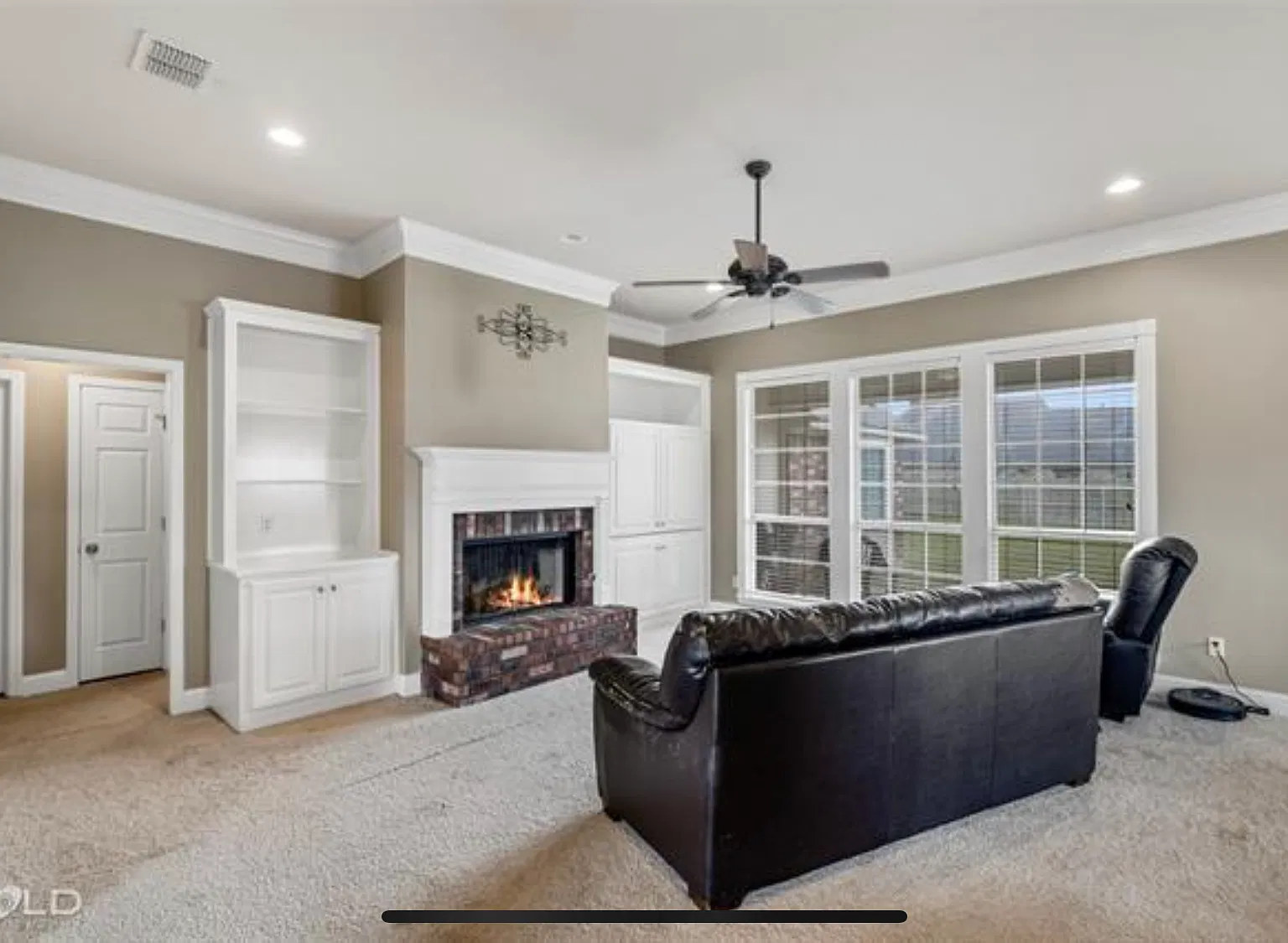 3 bed, 1804 sqft, $1,995 — Photo 4