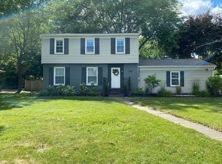 1681 Radcliff Ave SE, Grand Rapids, MI 49506