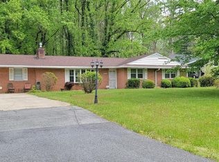 6211 Princess Garden Pkwy, Lanham, MD 20706