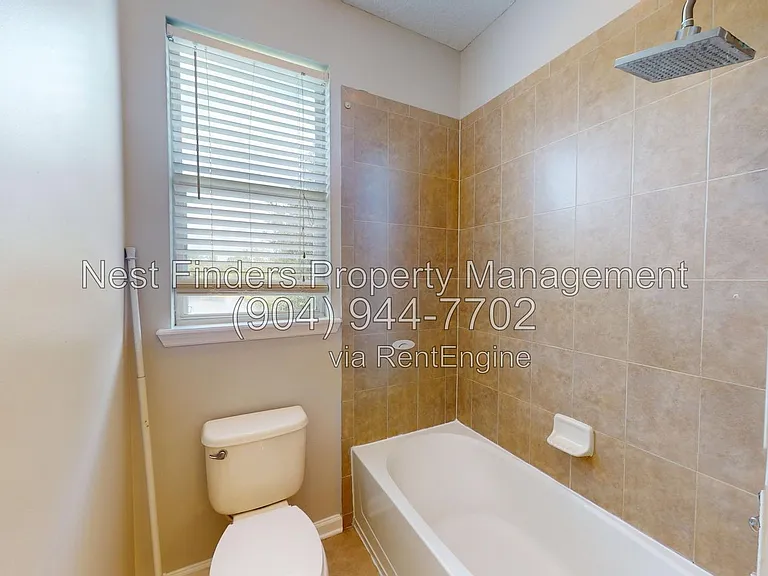 112 Woodfield Ln — Photo 18