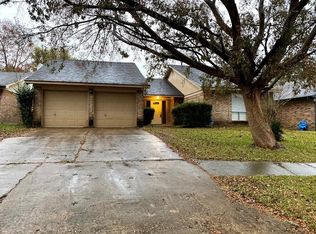 6239 Forestgate Dr, Spring, TX 77373