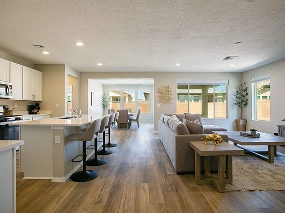 5th image of 6049 Nauman Dr SE