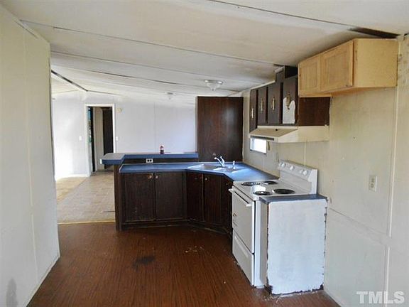 3rd image of 3513 Calloway Dr