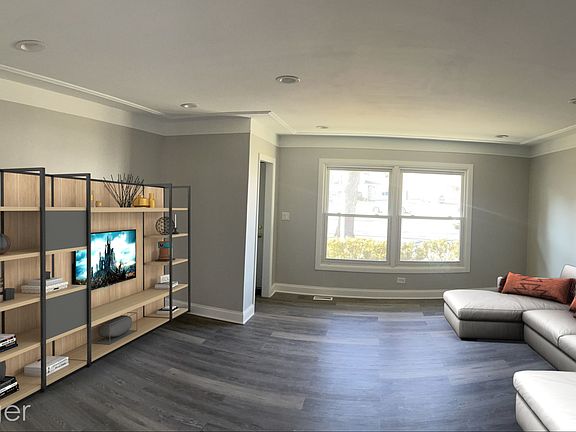 3rd image of 7795 Asbury Cir S