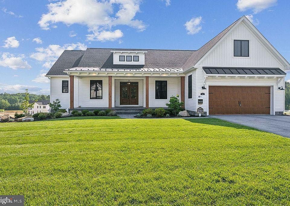 1st image of 32 Shawl Dr Lot 82