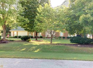 285 Clearview Cir, McDonough, GA 30253
