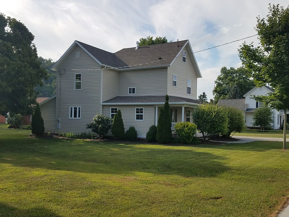 1st image of 422 N Main Ave