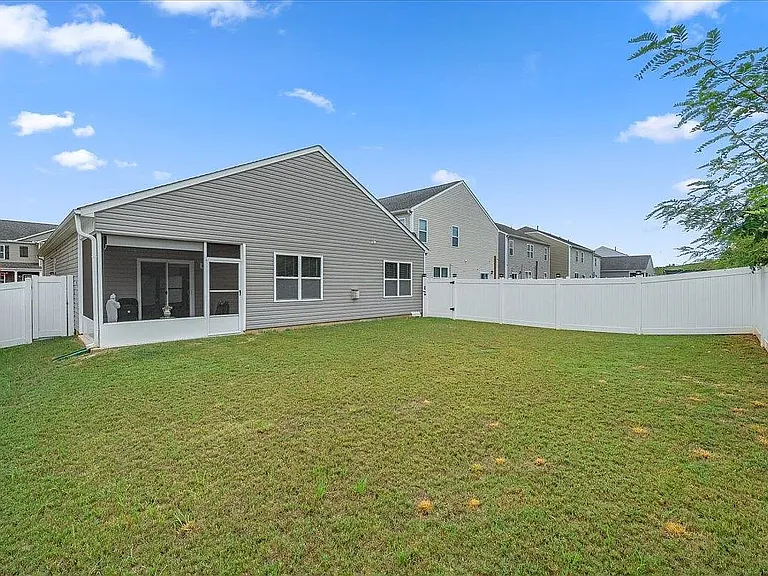 51 Oak Edge Ln — Photo 25