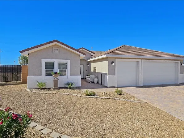 5471 Lincolnwood Ct, Pahrump, NV 89061