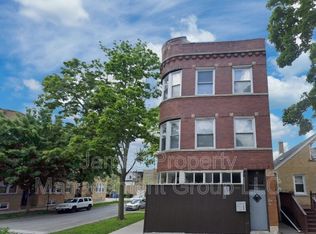 3900 N Christiana Ave #1, Chicago, IL 60618