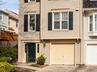 2 Fendall Ave #1, Alexandria, VA 22304