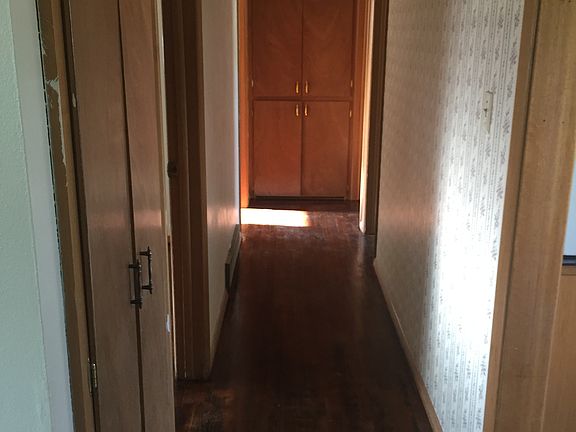 5th image of 1909 Avenue M