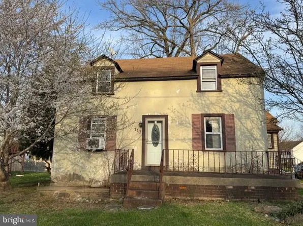 717 Cooperlanding Rd, Cherry Hill, NJ 08002