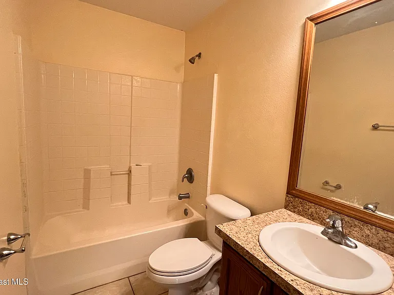 2681 Madden Ave SW — Photo 9