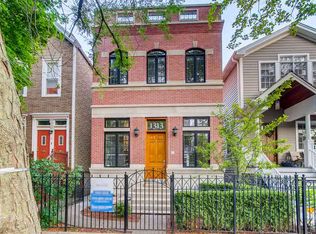 1313 W Nelson St, Chicago, IL 60657