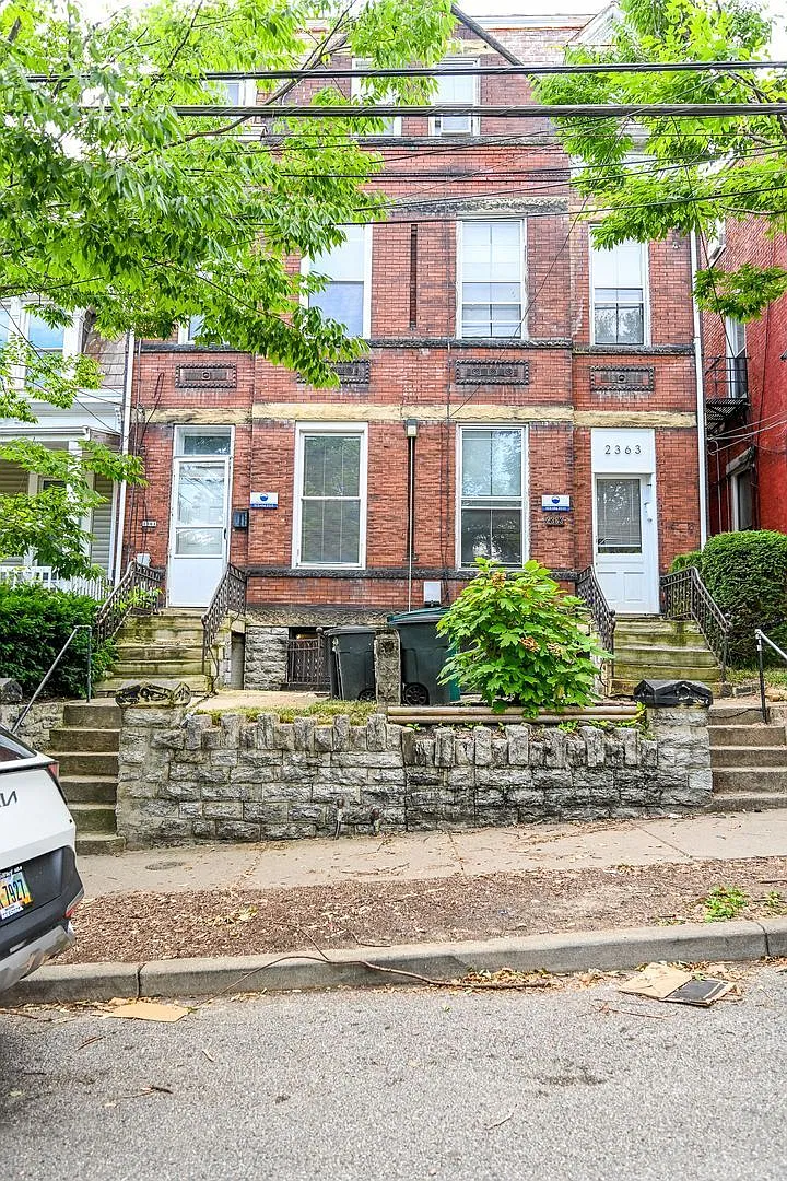 5 bed, 3.0 bath, $3,395 — Photo 1
