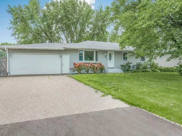 2517 80th Ave N, Brooklyn Park, MN 55444