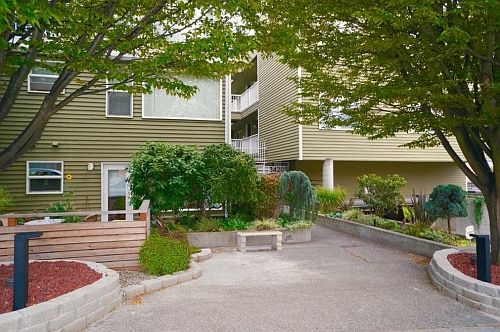 Lakeview North Condominiums