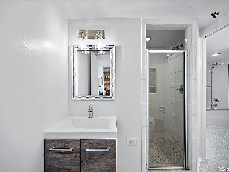 350 Detroit St #303 — Photo 18